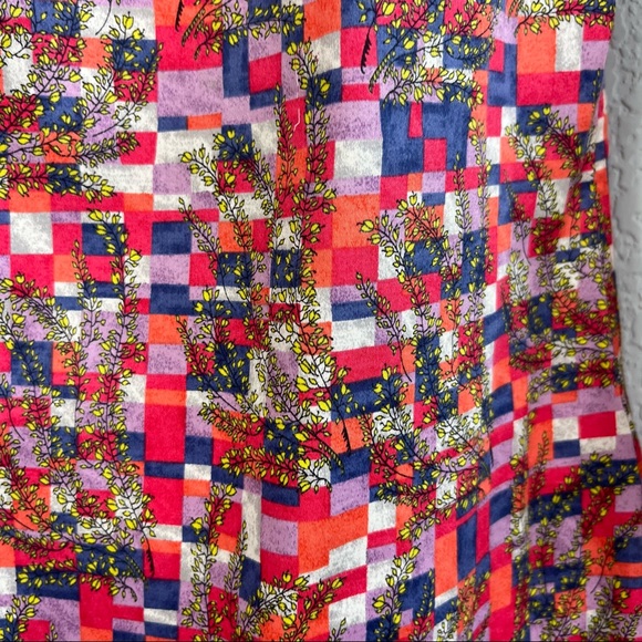 PaperWhite Plaid Floral Twig Velvet Button Blouse - Picture 5 of 8